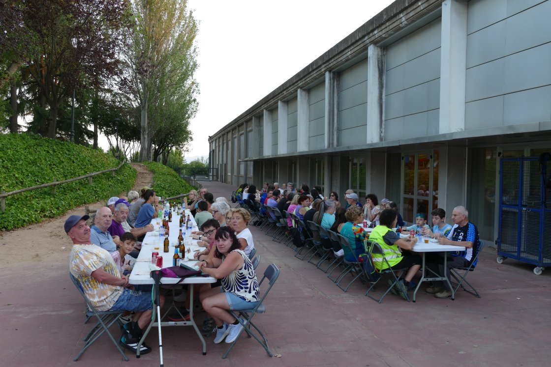 2026 07 28 sopar Taradell Camina (1)