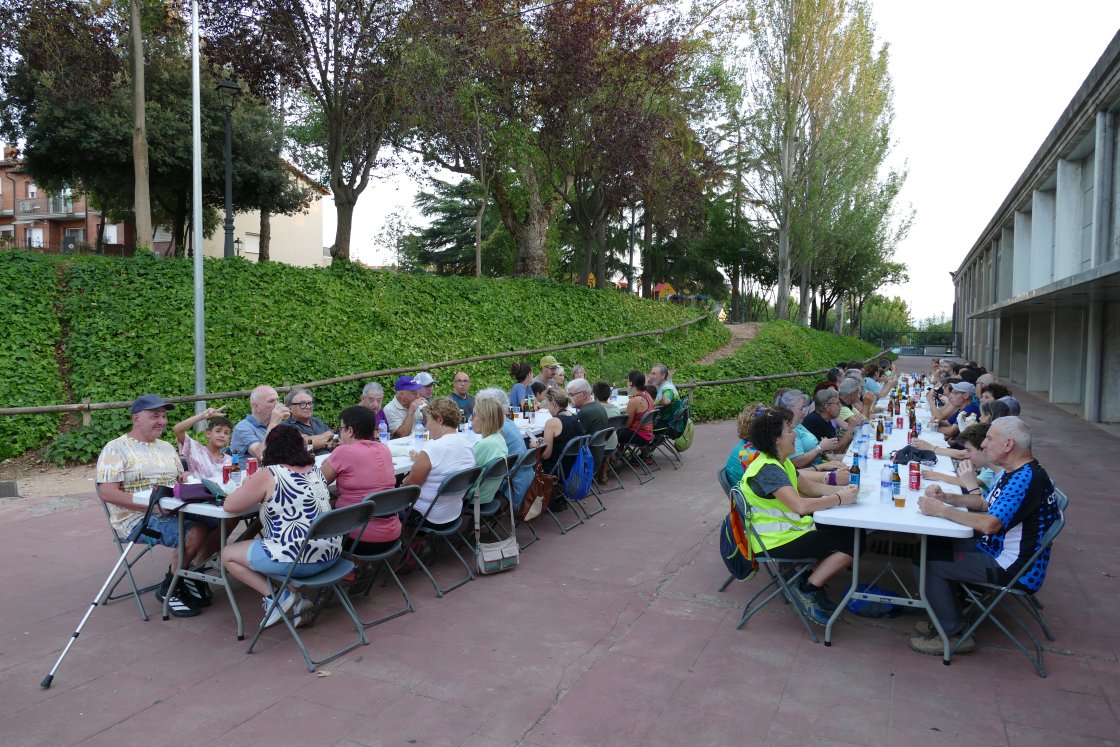 2026 07 28 sopar Taradell Camina (2)