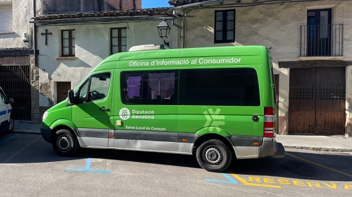 Oficina mòbil d\'informació al consumidor de la Diputació de Barcelona, a Taradell Oficina mòbil d\'informació al consumidor de la Diputació de Barcelona, a Taradell