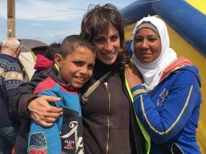 160510_voluntàries_refugiats-2-300x225.jpg 160510_voluntàries_refugiats-2-300x225.jpg