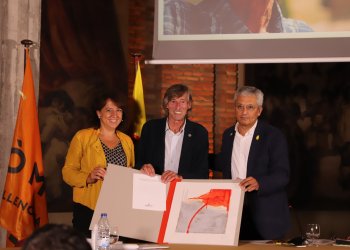 VÍDEO. Emotiu homenatge d'Òmium Osona a Tati Furriols