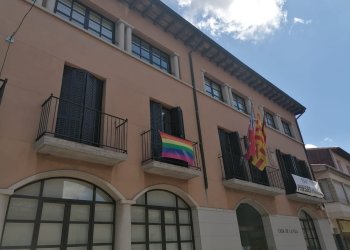 Missatges de suport a Arnau Márquez, víctima d'una agressió LGTBI-fòbica