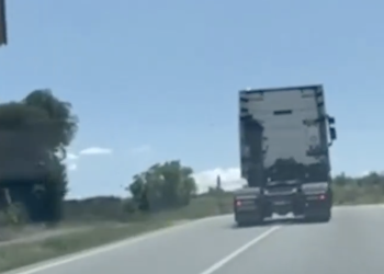 VÍDEO. Detenen un camioner que conduïa begut a Taradell