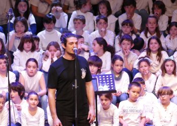 FOTOS. Gran cantata d'alumnes d'escoles de música amb Els Catarres a Taradell