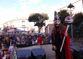 FOTOS i VÍDEO. Concorregut Carnaval Infantil per començar la disbauxa