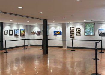 El Col·lectiu Encenalls exposa a Can Costa l'art de divuit artistes El Col·lectiu Encenalls exposa a Can Costa l'art de divuit artistes