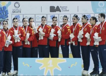 Les germanes Meritxell i Mireia Pena, campiones del món de patinatge artístic