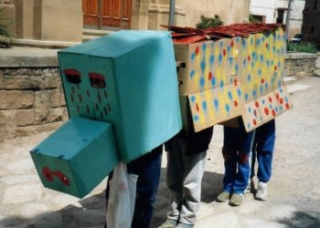 Aquest divendres, Sant Jordi poètic amb alumnes del Sant Genís i Santa Agnès a Ràdio Taradell