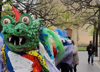 Sant Jordi deslluït per culpa de la pluja