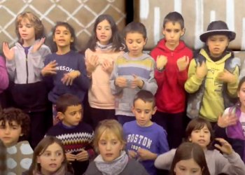VÍDEO. Els alumnes de l'Escola de Música desitgen unes bones festes a tothom VÍDEO. Els alumnes de l'Escola de Música desitgen unes bones festes a tothom