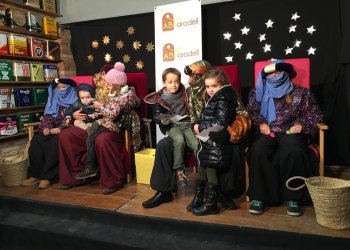 AGENDA: Santa Llúcia, arriba el patge, 'El Poema de Nadal', exposició Toca-sons, activitats a la Biblioteca... AGENDA: Santa Llúcia, arriba el patge, 'El Poema de Nadal', exposició Toca-sons, activitats a la Biblioteca...