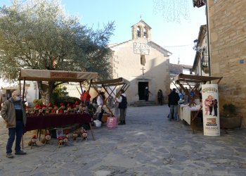 Aquest cap de setmana, arriba la 46a edició de la Fira de Santa Llúcia Aquest cap de setmana, arriba la 46a edició de la Fira de Santa Llúcia