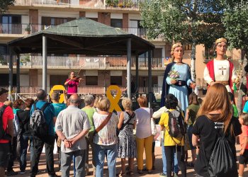 Fotos. Unes 200 persones a la columna de Taradell de la Marxa dels Vigatans Fotos. Unes 200 persones a la columna de Taradell de la Marxa dels Vigatans