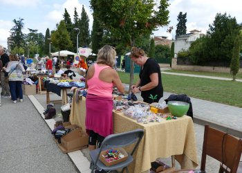 Obertes les inscripcions del sisè Mercat de Segona mà de Taradell Obertes les inscripcions del sisè Mercat de Segona mà de Taradell