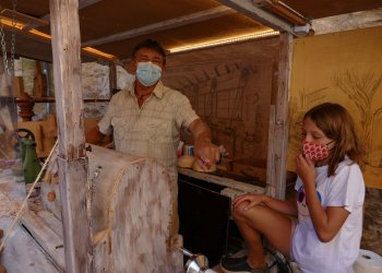 Joan Casassas, a la Setmana de la Fusta al Museu de la Torneria de Torelló