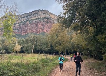 Més de 1.000 caminadors confirmen l’èxit d’una Rupit–Taradell que no s’atura Més de 1.000 caminadors confirmen l’èxit d’una Rupit–Taradell que no s’atura