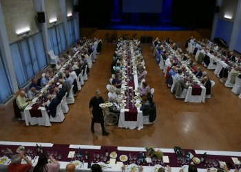 Unes 150 persones participen a l'Homenatge a la Vellesa