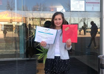 Elsa Molas Morató guanya el Certamen Escolar de Lectura en Veu Alta d’Osona