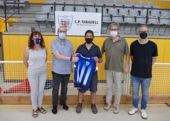 El CP Taradell presenta a Jefa Rovira com a nou entrenador