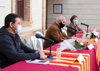 La presentació d'un llibre a Cervera es converteix en un homenatge a Josep Miret