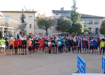 FOTOS: 84 participants a la Sant Silvestre 2021