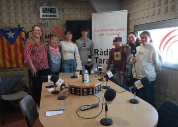 ÀUDIO. El resultat final del taller de ràdio de les festes de Nadal ÀUDIO. El resultat final del taller de ràdio de les festes de Nadal