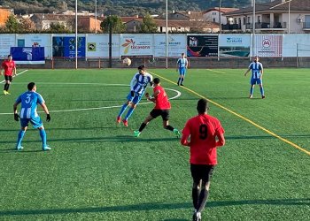 El Taradell perd el derbi davant el Torelló