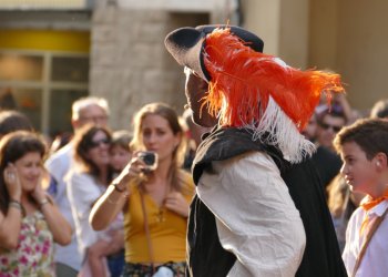 La Festa d’en Toca-Sons 2026 estrena judici a La Plaça i renova el Batec de la Vila La Festa d’en Toca-Sons 2026 estrena judici a La Plaça i renova el Batec de la Vila