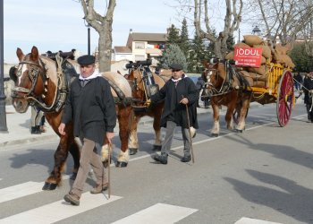 FOTOS i VÍDEO. Exitós passant dels Tres Tombs amb tradició, patrimoni, futur i protecció animal