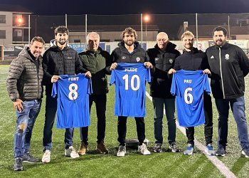 La UD Taradell empata contra el Moià i es prepara per la rua de Campions La UD Taradell empata contra el Moià i es prepara per la rua de Campions
