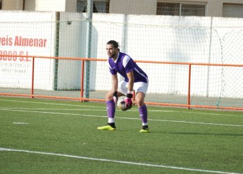 Empat sense gols del Taradell al camp del Sant Quirze del Vallès