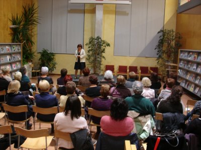 Taradell commemora el 25N amb un monòleg de Pepa Lavilla Taradell commemora el 25N amb un monòleg de Pepa Lavilla
