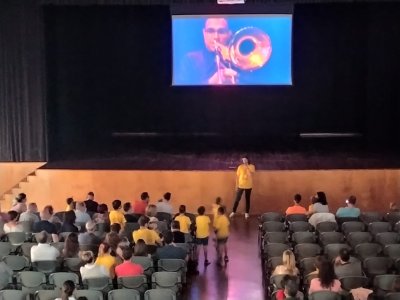 Cantata Escola Música Cantata Escola Música
