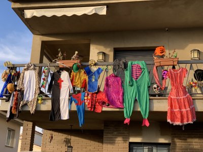 Concurs de balcons i finestres Carnaval 2128
