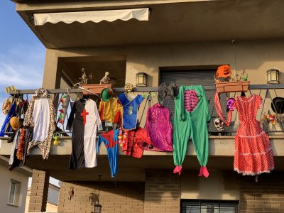 Concurs de balcons i finestres Carnaval 2128