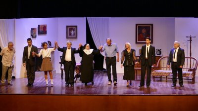 Gottic Teatre Un senyor damunt d'un ruc