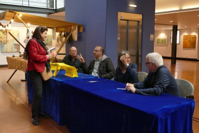 Taradell Negre 2023 signatura de llibres (5)