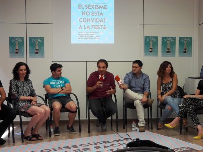 Es presenten noves accions de la campanya 'A Cegues no mola'