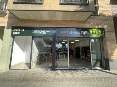 La botiga de segona mà de Taradell, una eina per fomentar la reutilització