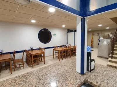 Obert el concurs per gestionar la consergeria i el bar del Pavelló