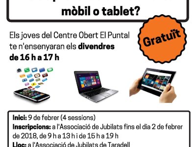 Joves del Puntal ensenyen a la gent gran de Taradell a utilitzar mòbils i tauletes