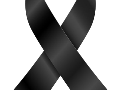 Taradell se suma a les mostres de condòl per les víctimes de l'accident d'avió d'ahir dimarts.