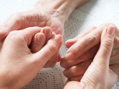 Nova cotització per a cuidadors/es no professionals de persones amb grau de dependència reconegut Nova cotització per a cuidadors/es no professionals de persones amb grau de dependència reconegut