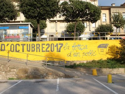 Taradell inicia les obres d’una nova rampa i escala a l’Espai 1 d’Octubre per millorar l’accessibilitat Taradell inicia les obres d’una nova rampa i escala a l’Espai 1 d’Octubre per millorar l’accessibilitat