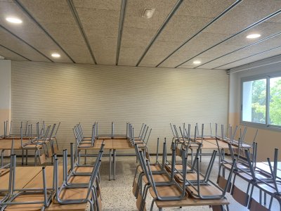 L’Ajuntament condiciona acústicament el menjador de l’Escola Les Pinediques L’Ajuntament condiciona acústicament el menjador de l’Escola Les Pinediques