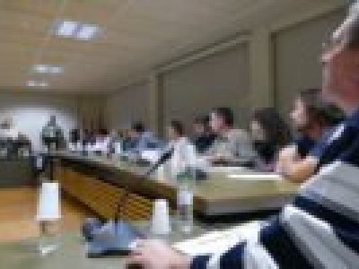 El Ple de l’Ajuntament aprova dues mocions sobre el procés i dóna suport a Aina Altimir