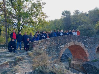 Estudiants d'Història de la UAB visiten el conjunt històric del Molí dels Sors Estudiants d'Història de la UAB visiten el conjunt històric del Molí dels Sors