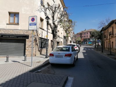Torna a funcionar la zona blava amb control horari Torna a funcionar la zona blava amb control horari