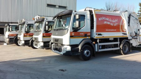 Camions nous recollida selectiva _ Ràdio Taradell Camions nous recollida selectiva _ Ràdio Taradell