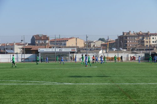 Triangular-Futfem-2.jpg